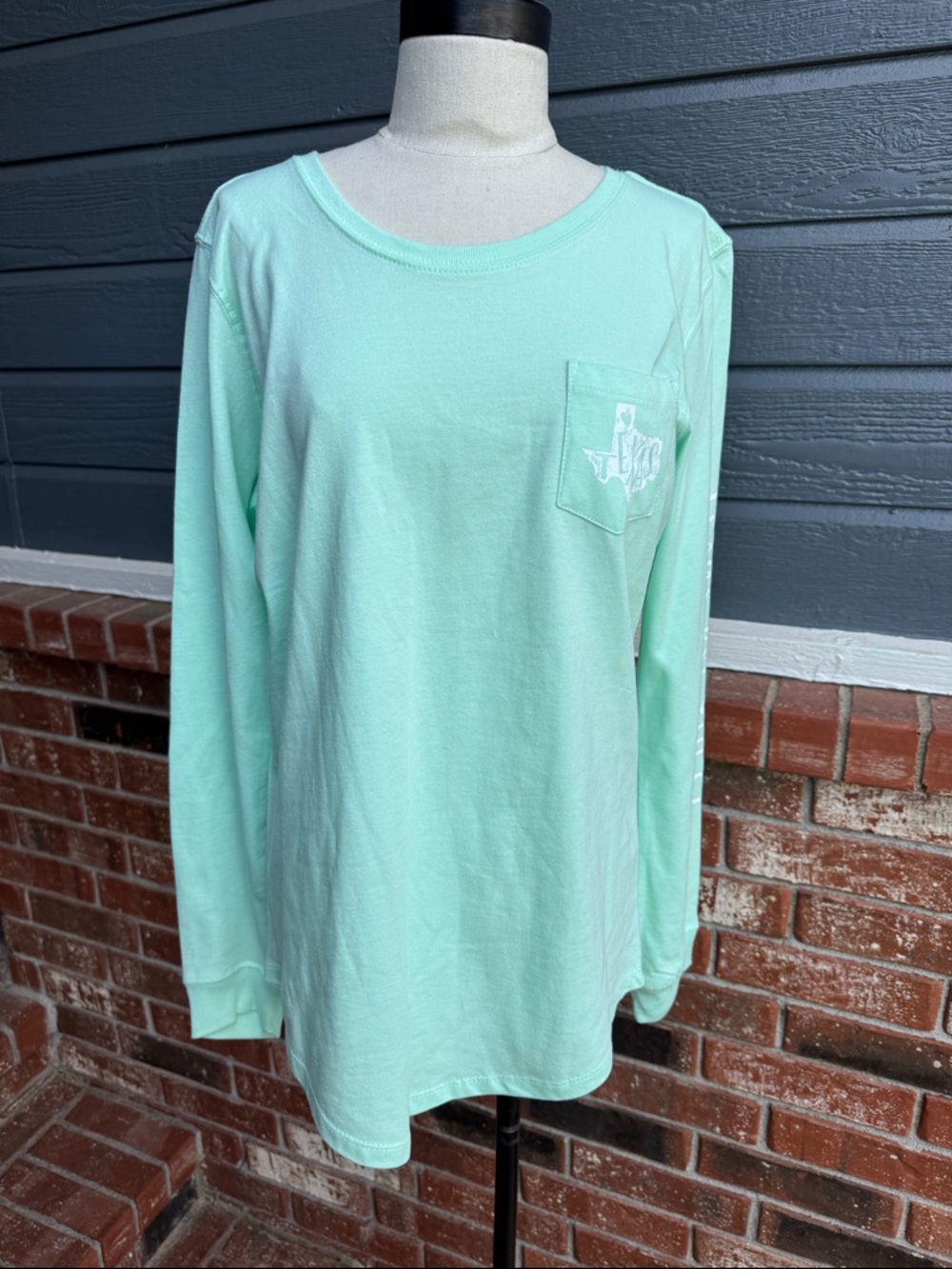 State of Mine Texas Graphic Long Sleeve Tee Small Mint Green Casual Pocket Tee